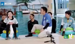 吃瓜爆料周深机场,明星日常曝光，粉丝惊喜连连